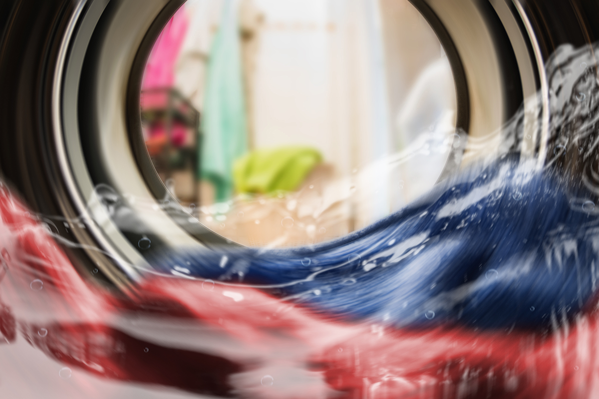 Can You Wash Football Gloves in the Washing Machine?