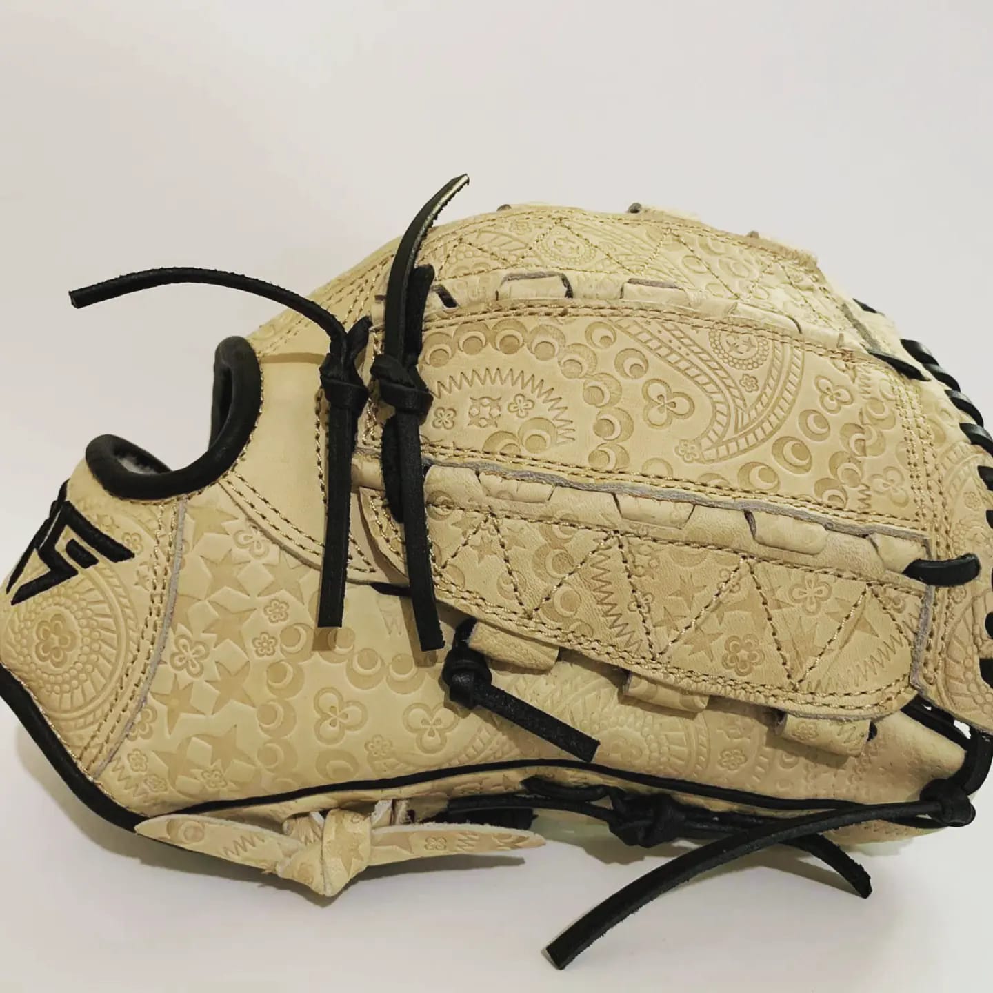 Baseball Glove Leather Types