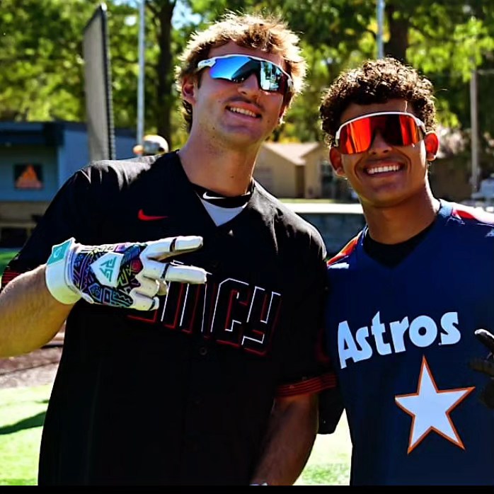 Personalized Athletic Gloves from Relentless Sports