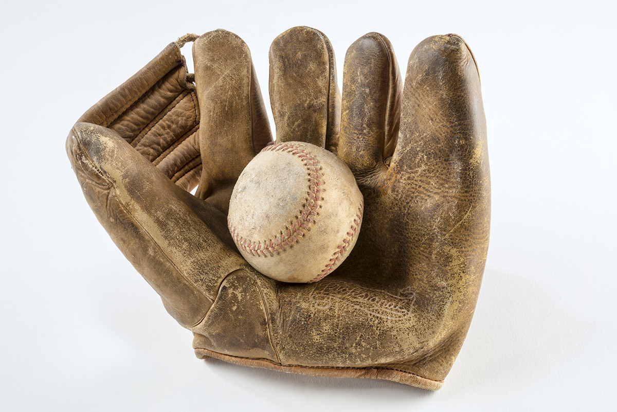 Invention Of The Baseball Glove