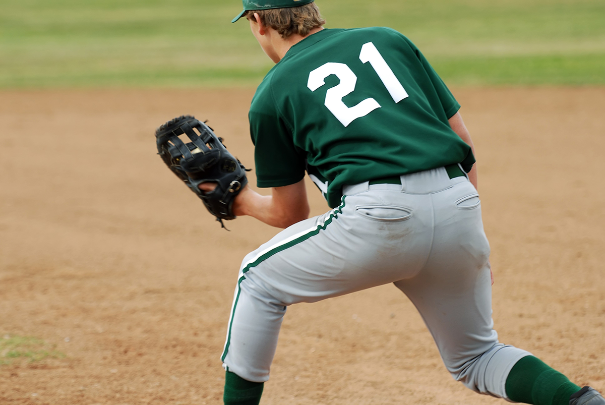 How to Break In an Outfield Glove the Right Way