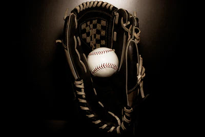 Enhance Your Game with the Right Baseball Gloves and Mitts
